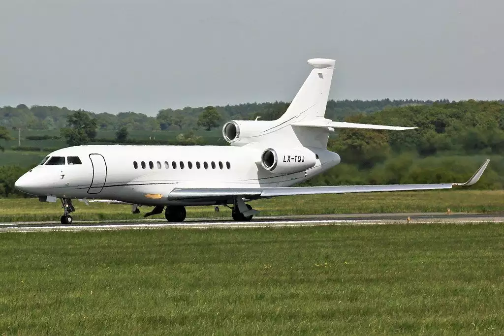 LX-TQJ Falcon 7X Александр Джапаридзе