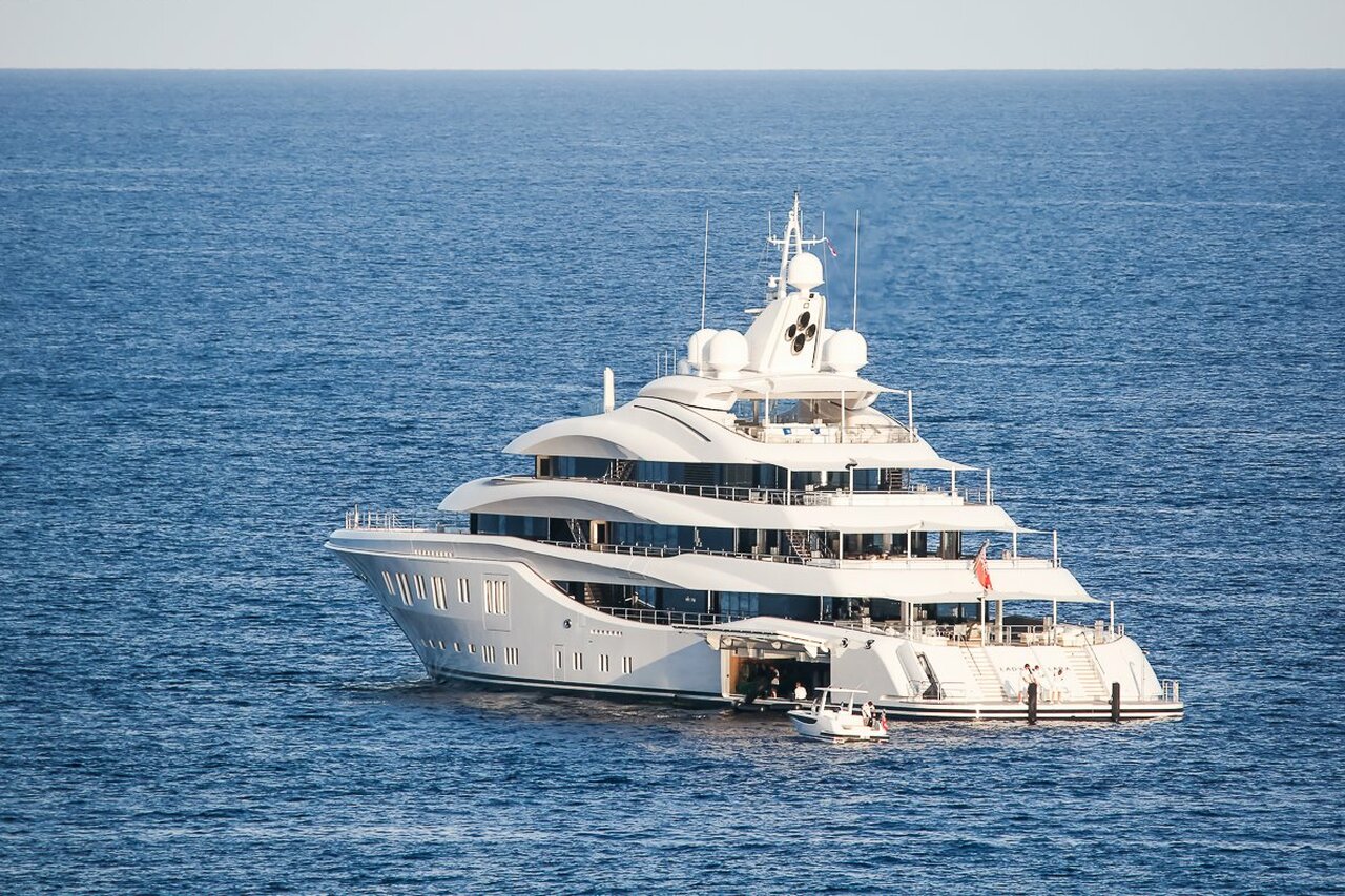 Yacht Lady Lara – 91m – Lurssen - Alexander Machkevitch