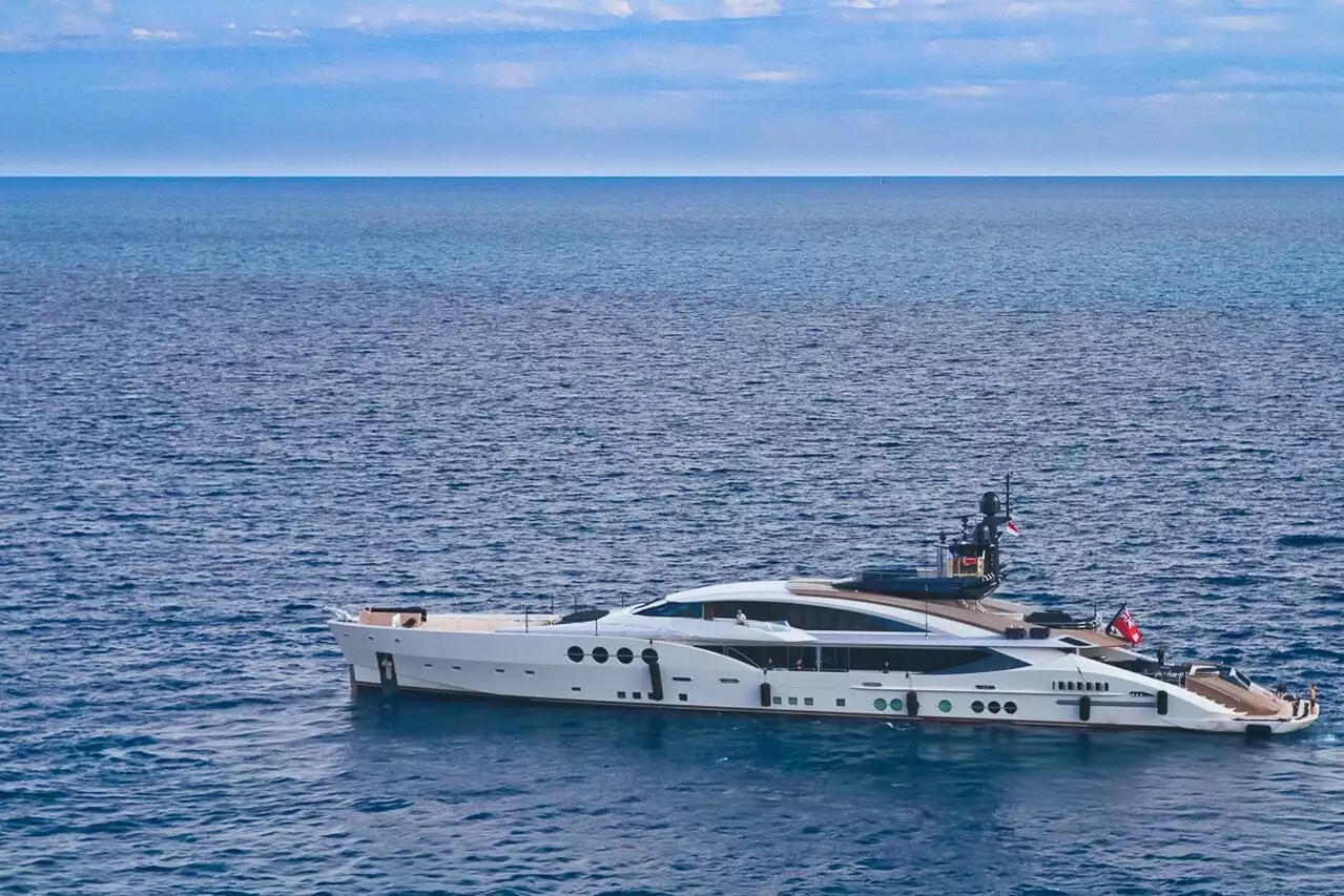 LADY M Yacht • Palmer Johnson • 2013 • Propriétaire Alexei Mordashov