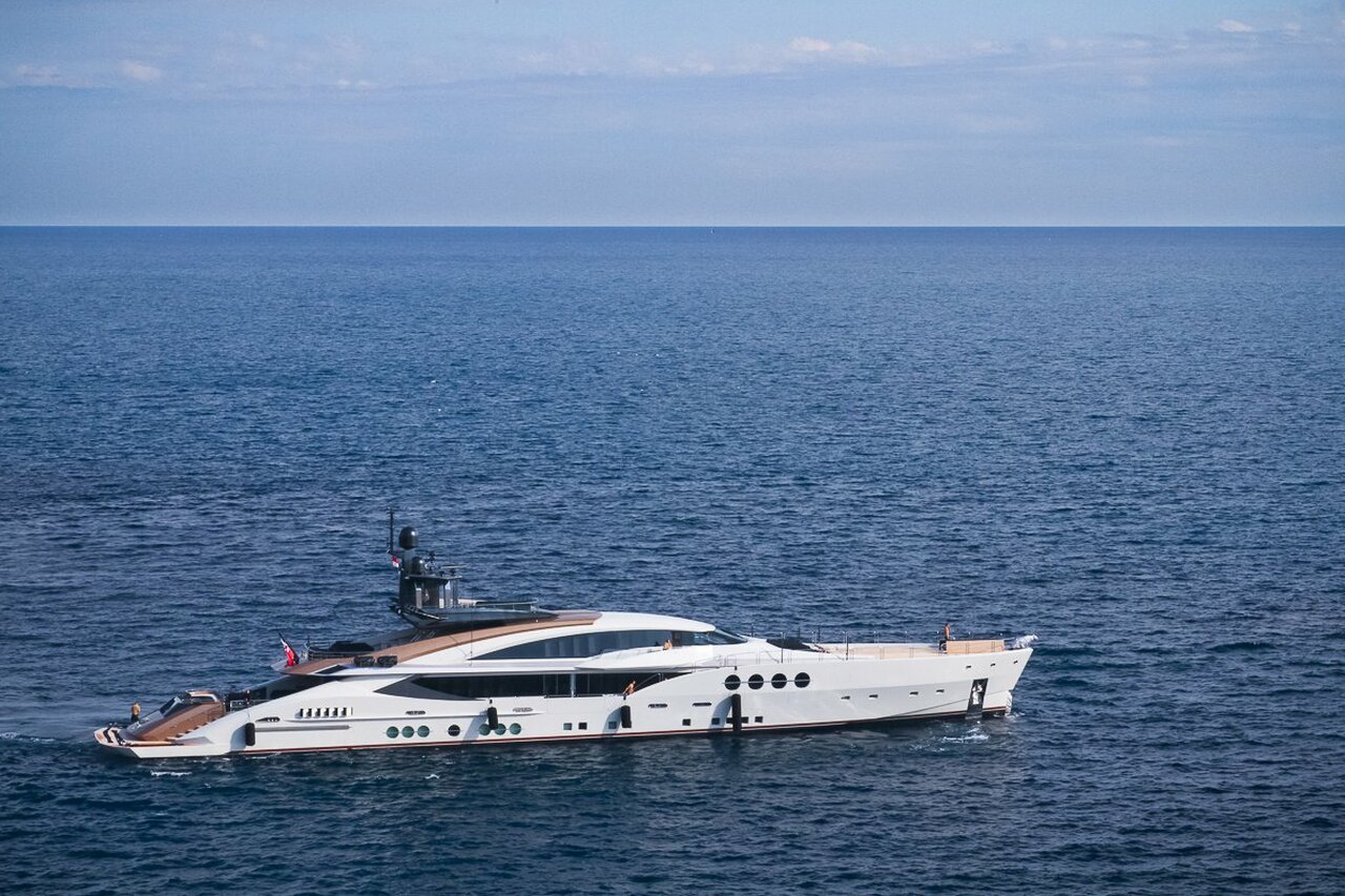 LADY M Yacht • Palmer Johnson • 2013 • Sahibi Alexei Mordashov