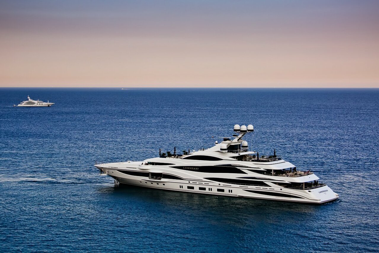 Yate LIONHEART • Benetti • 2016 • Propietario Philip Green