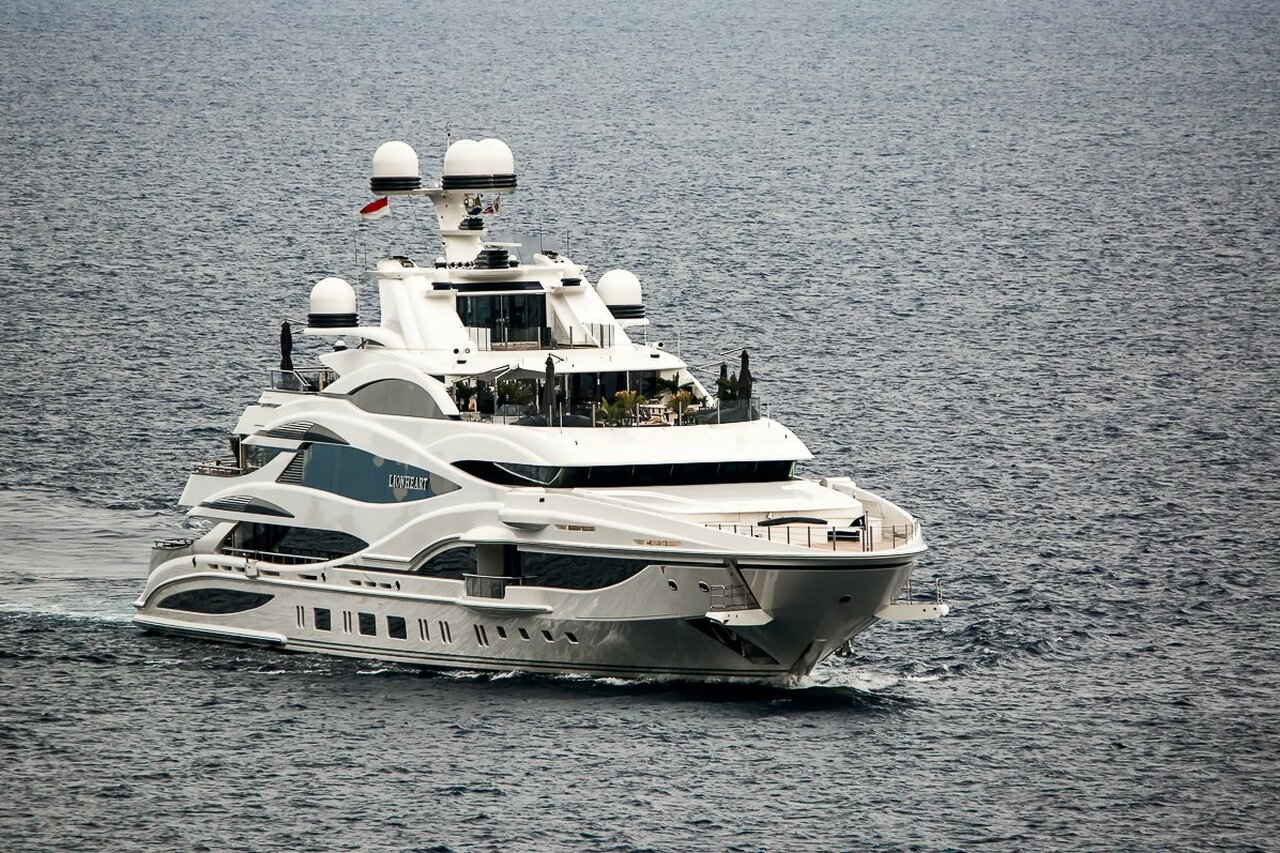 Yate LIONHEART • Benetti • 2016 • Propietario Philip Green