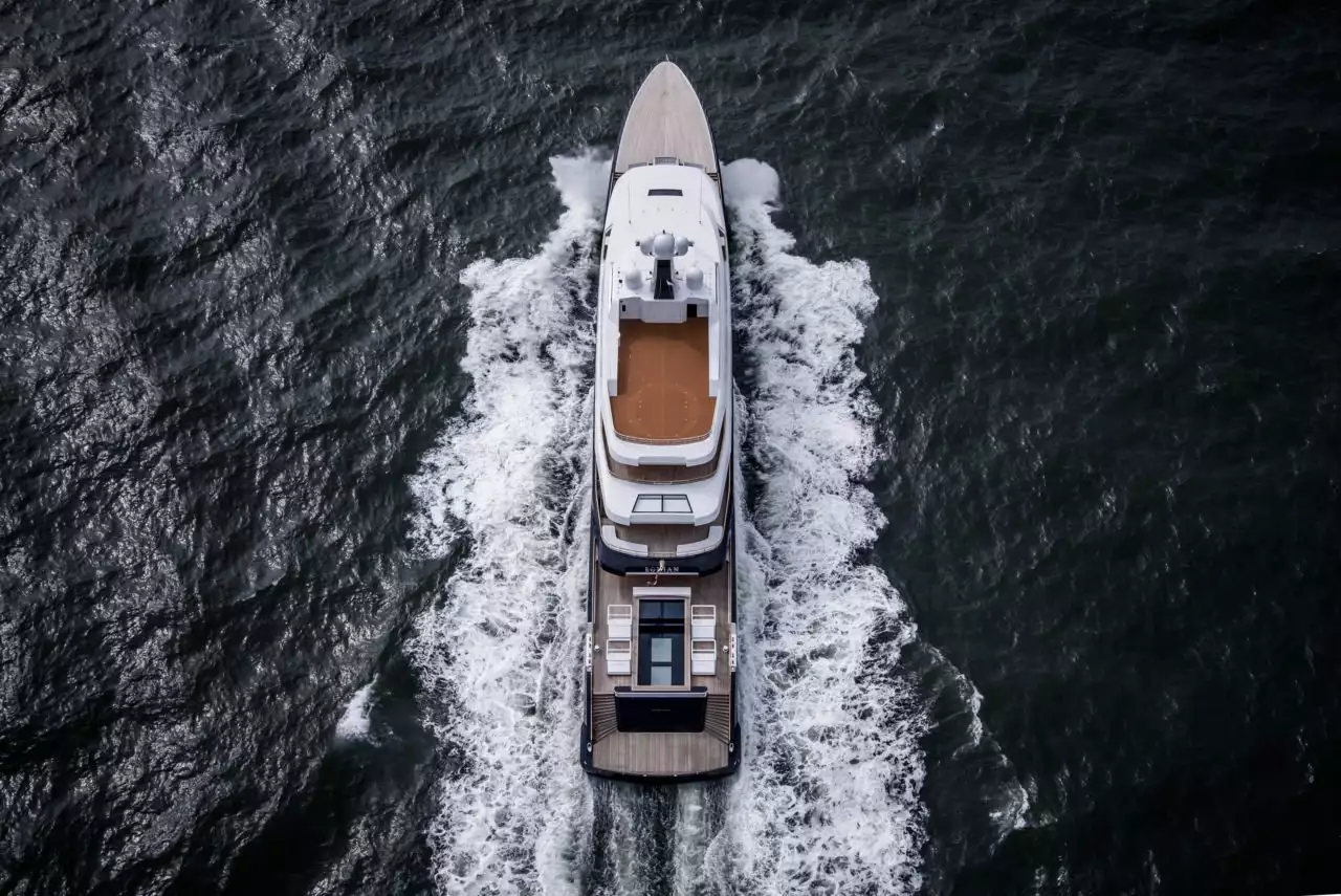 LONIAN Yacht • Feadship • 2018 • Propriétaire Lorenzo Fertitta