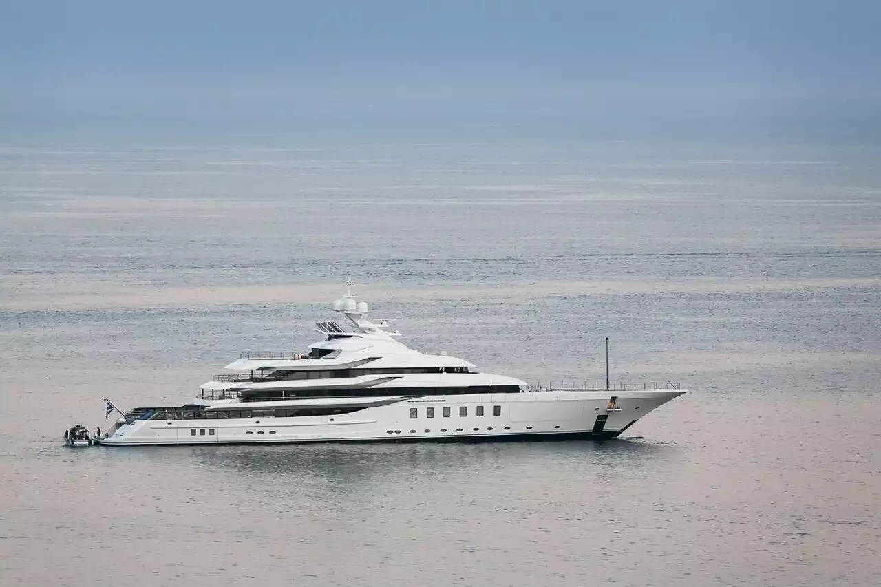 MADSUMMER Yat • Lurssen • 2019 • Sahibi Jeffrey Soffer