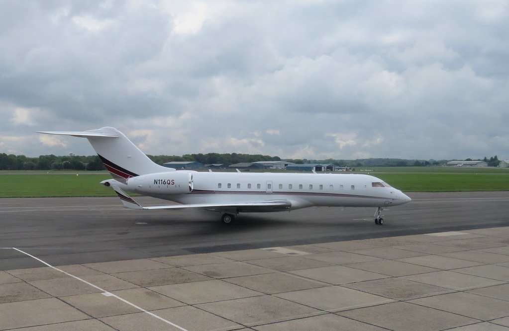 N116QS Bombardier G5000 Eddie Lampert