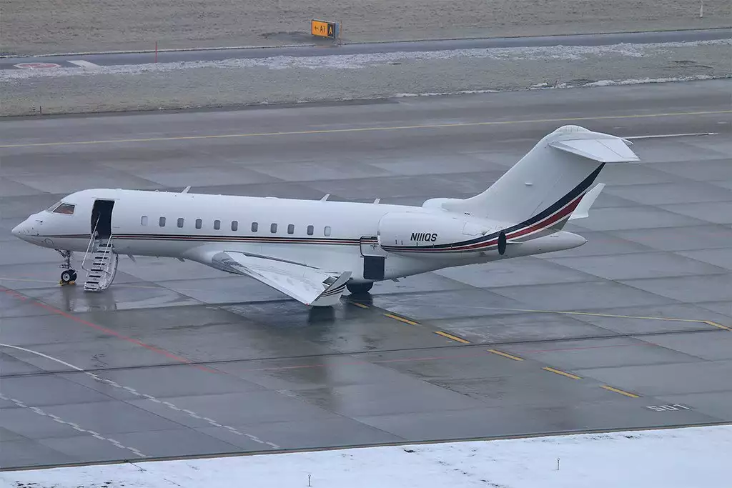 N116QS بومباردييه G5000 إدي لامبرت