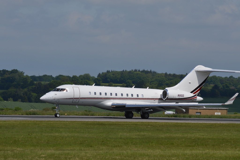 N116QS Bombardier G5000 Eddie Lampert