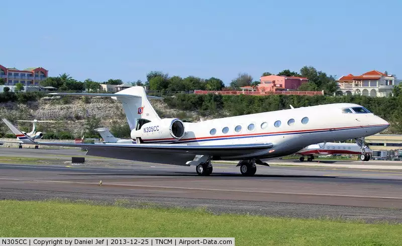 N305CC-G650-Micky Arison