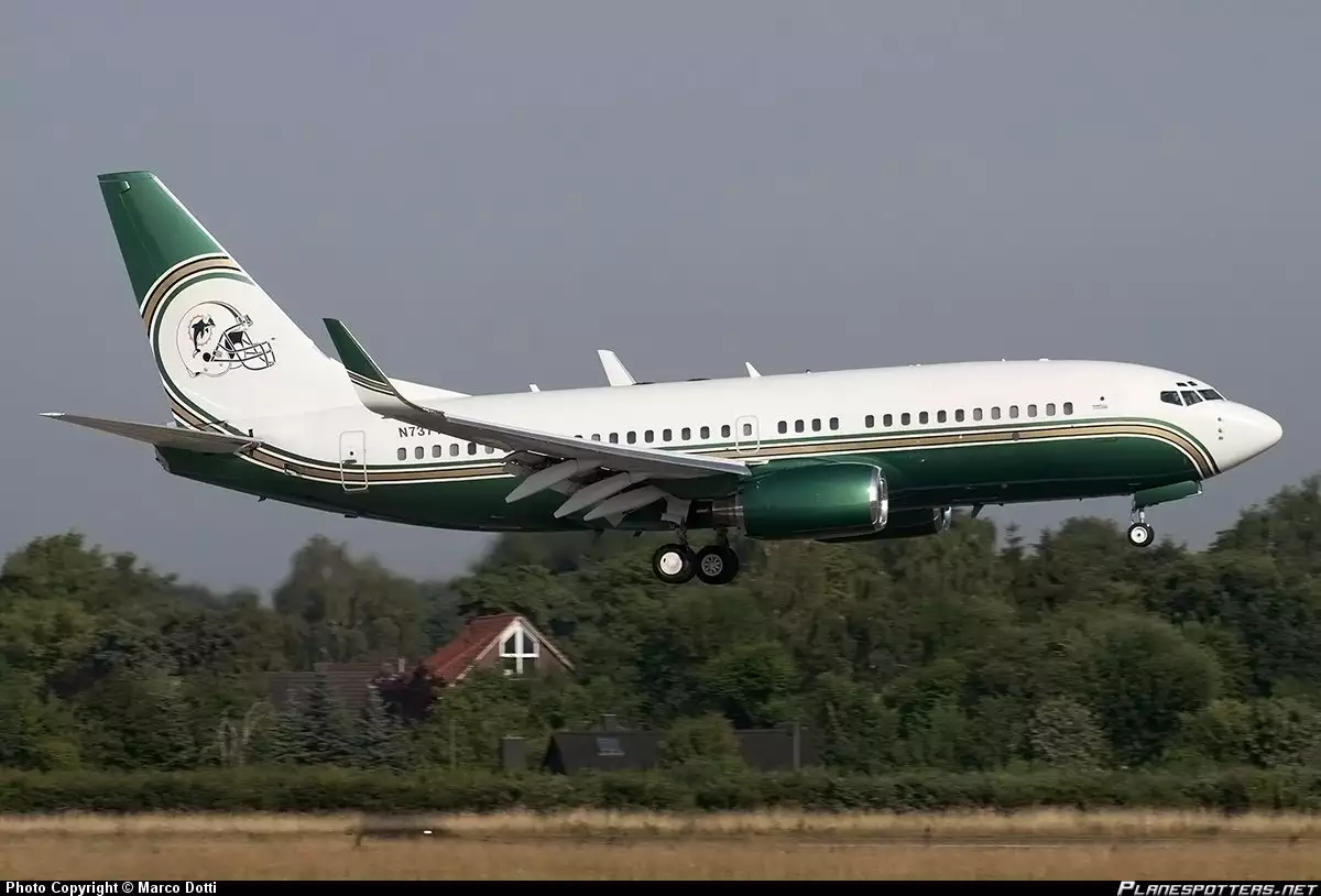 N737DV - B737 - DeVos ਪ੍ਰਾਈਵੇਟ ਜੈੱਟ