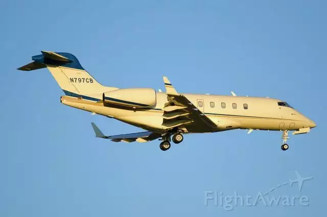 N797CB – Bombardier – Charles Butt Privatjet