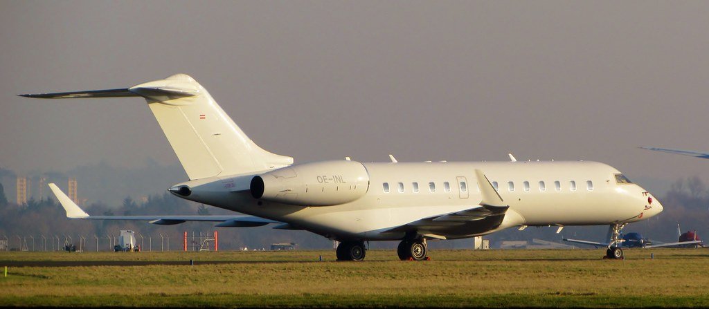 OE-INL Bombardier Global 5000 Владимир Лисин 