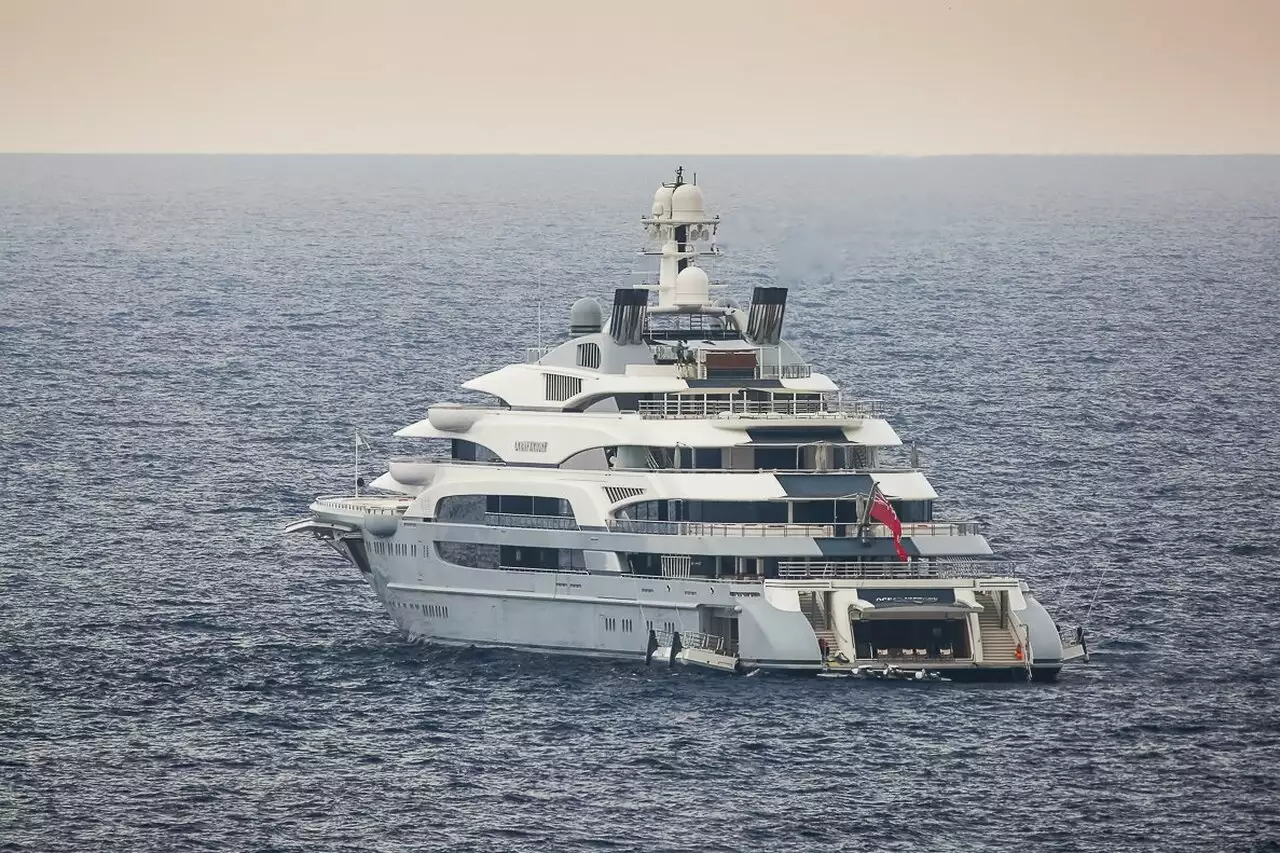 jacht Ocean Victory – 140m – Fincantieri - Viktor Rashnikov
