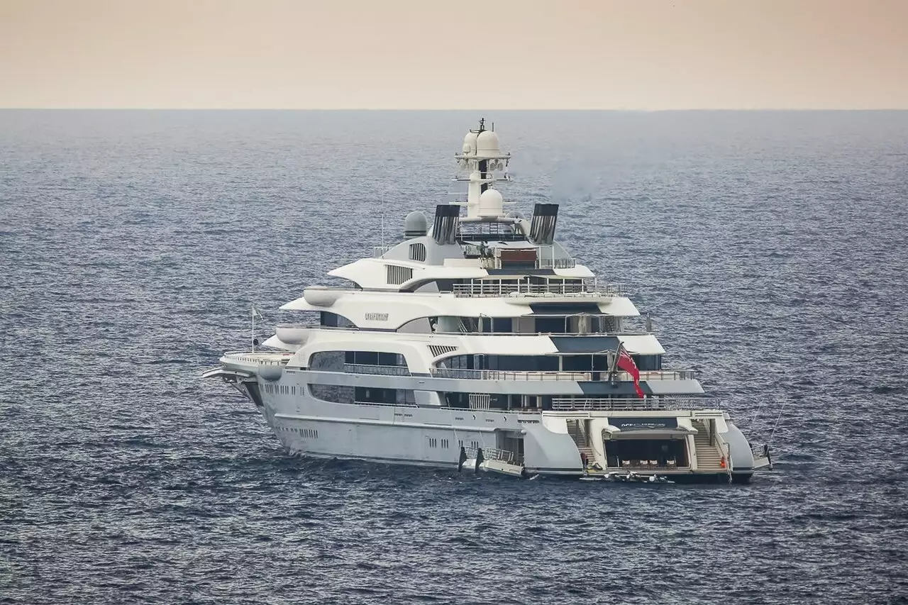 yacht Ocean Victory – 140m – Fincantieri - Viktor Rachnikov