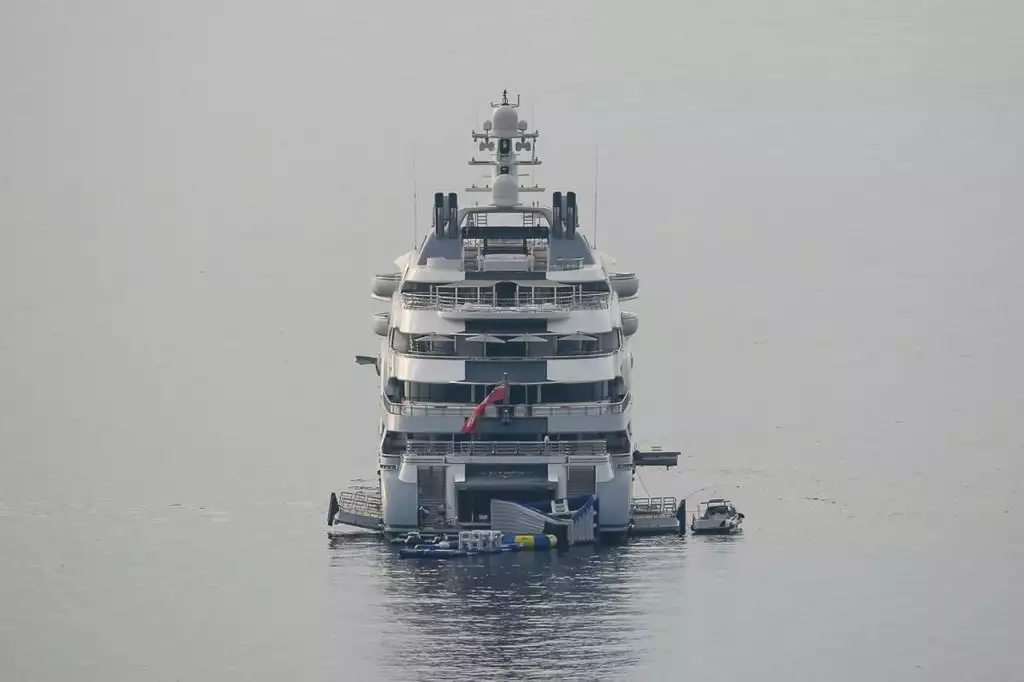yate Ocean Victory – 140m – Fincantieri - Viktor Rashnikov