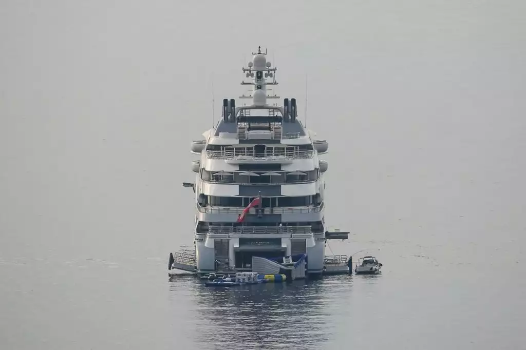 yacht Ocean Victory – 140m – Fincantieri - Viktor Rachnikov