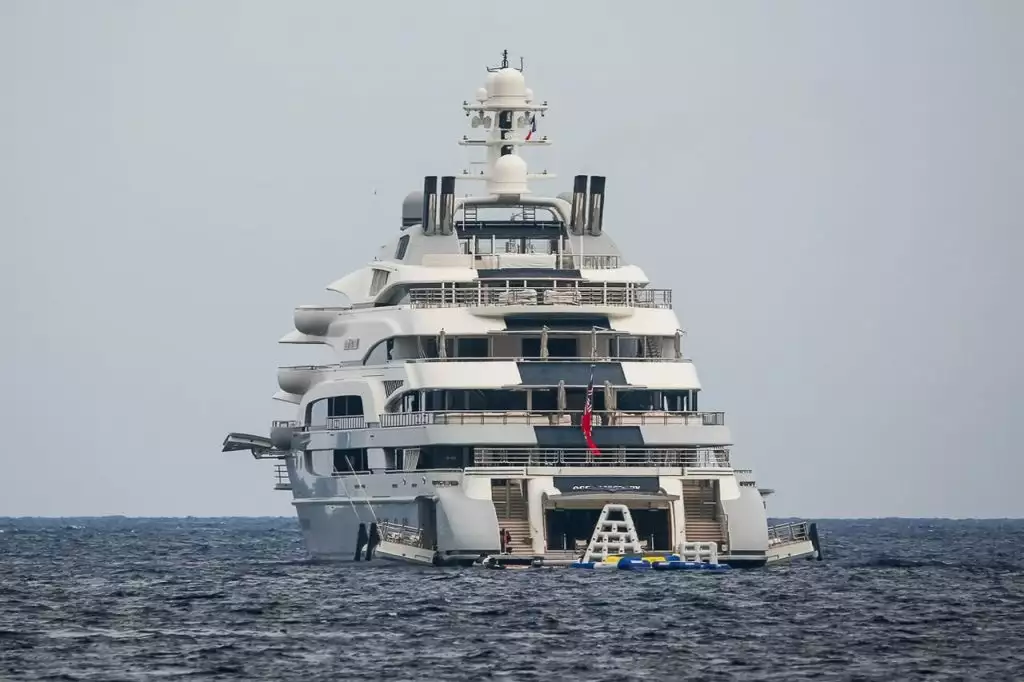 Yacht Ocean Victory – 140 m – Fincantieri