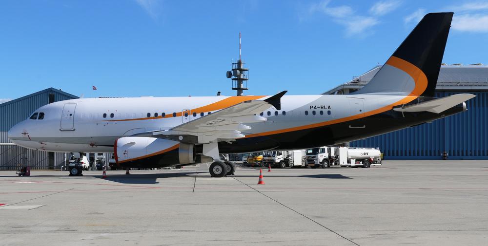 P4-RLA A319 Rinat Akhmetov jet privé