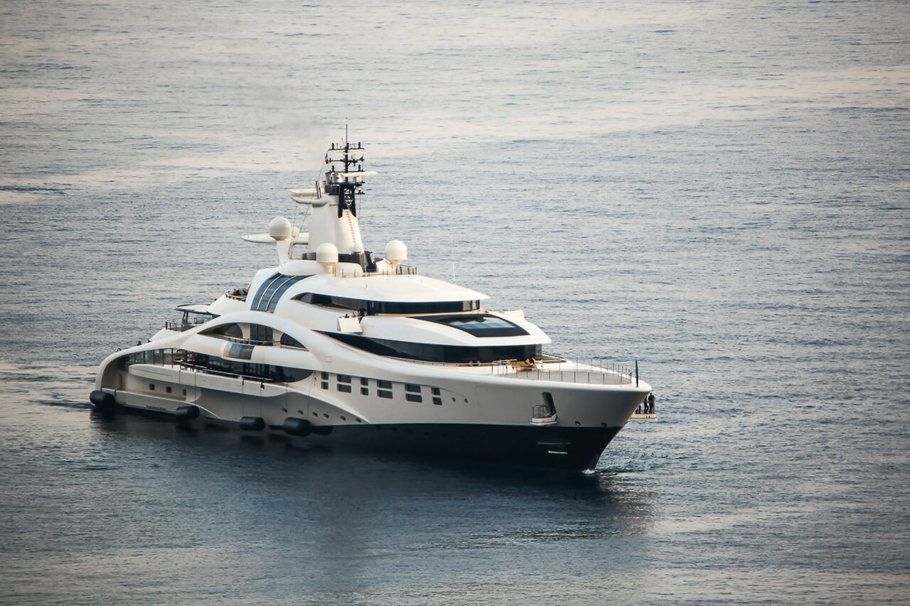 AV Yacht • Blohm ve Voss • 2010 • sahibi Mikhail Prokhorov