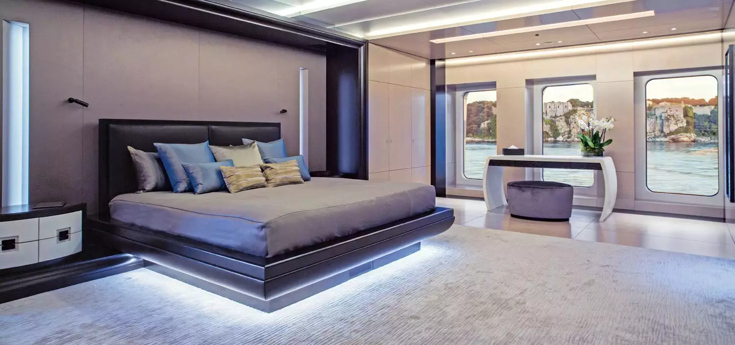 Interior design dello yacht Reymond Langton 