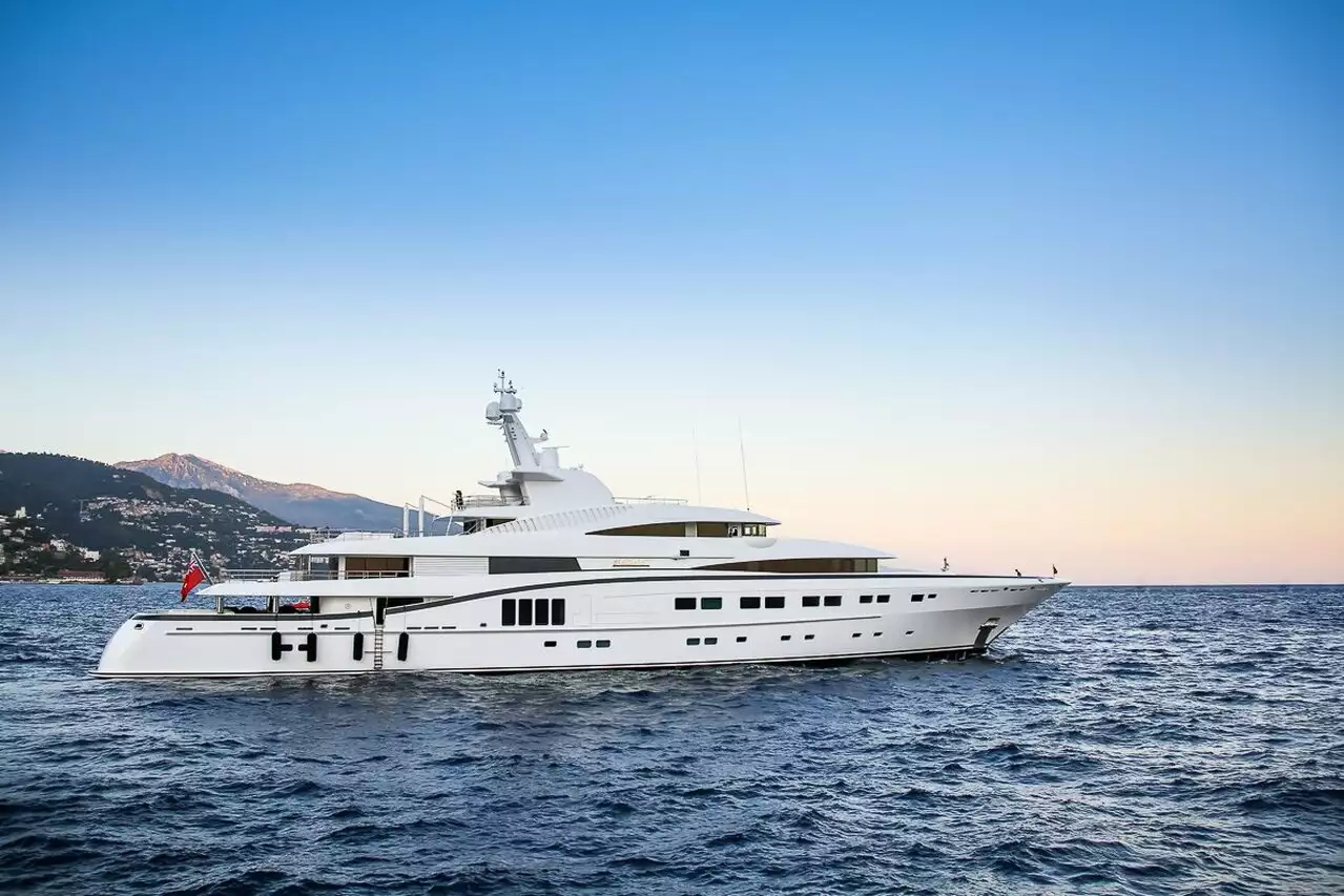 SEA PEARL Yacht • Abeking & Rasmussen • 2013 • Eigentümer Sri Prakash Lohia