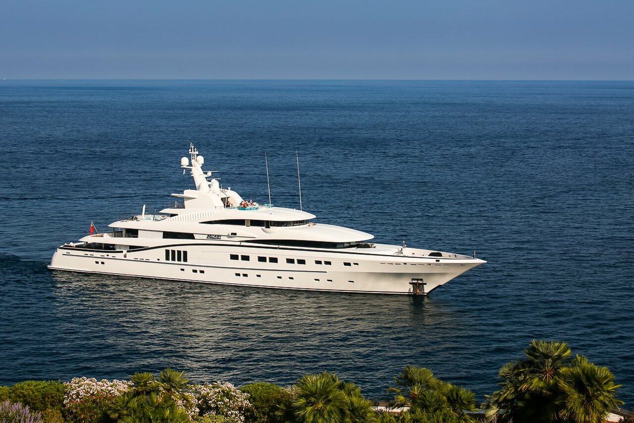 SEA PEARL Yate - Abeking &amp; Rasmussen - 2013 - Propietario Sri Prakash Lohia