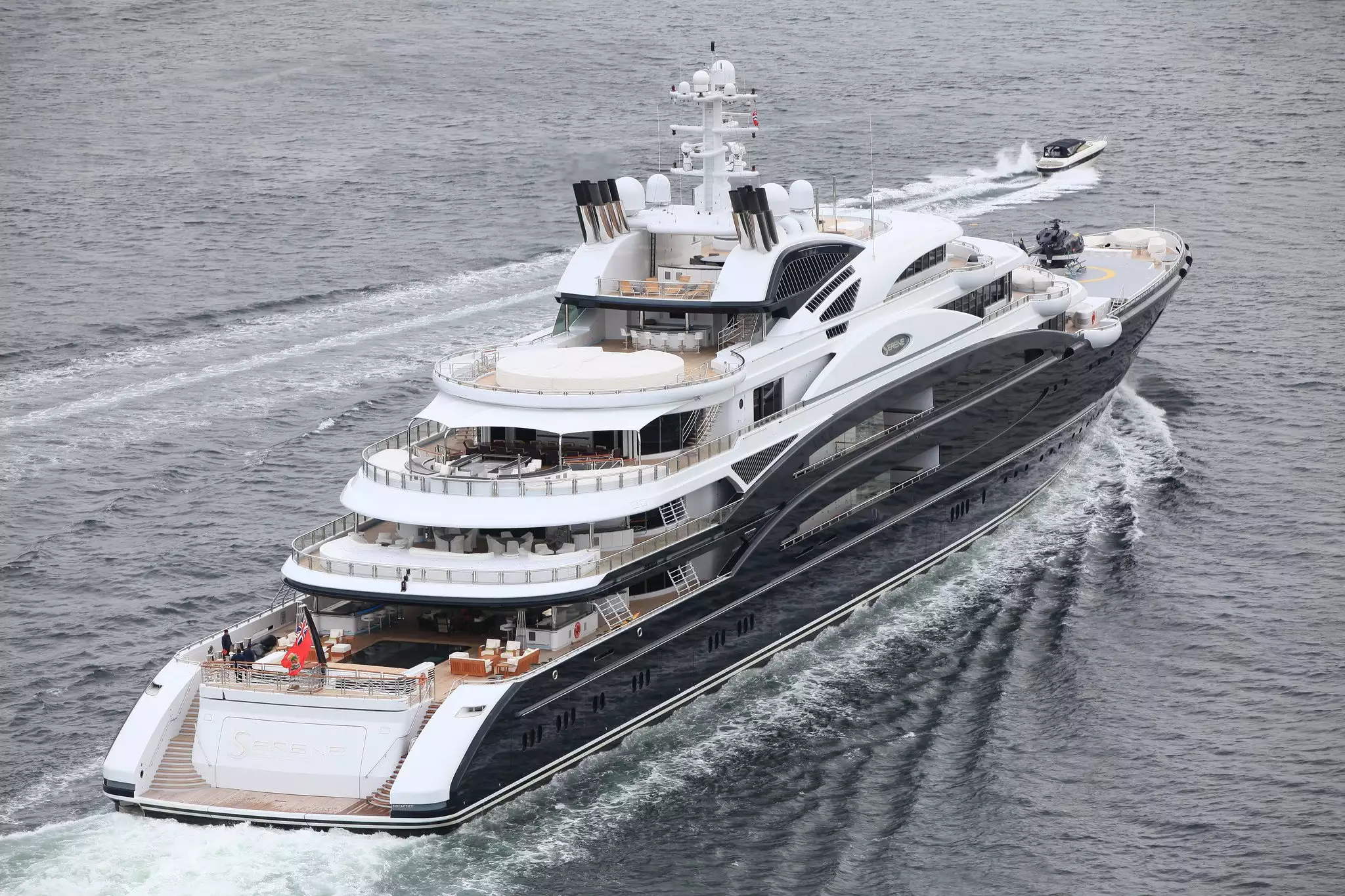 SERENE Yacht • Fincantieri • 2011 • Propriétaire Yuri Shefler