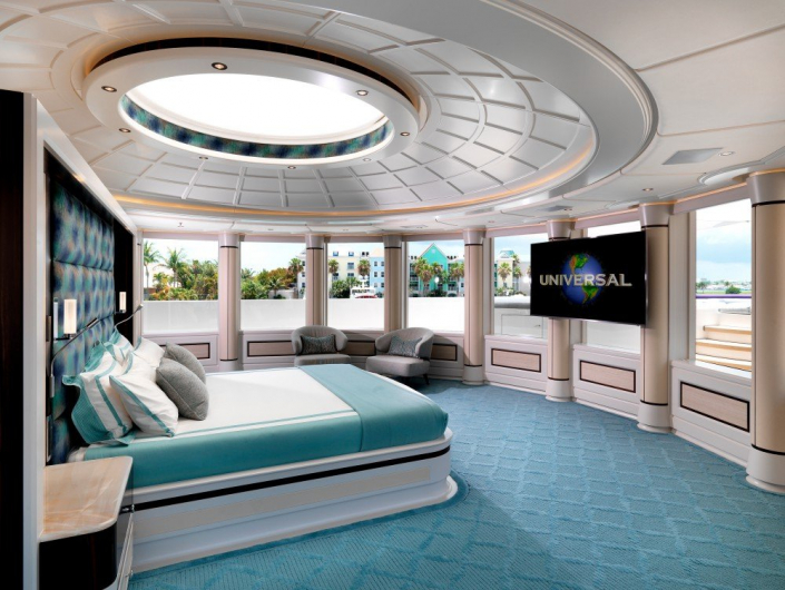 Inside NORWEGIAN QUEEN yacht • Trinity • 2008 • Value 20,000,000