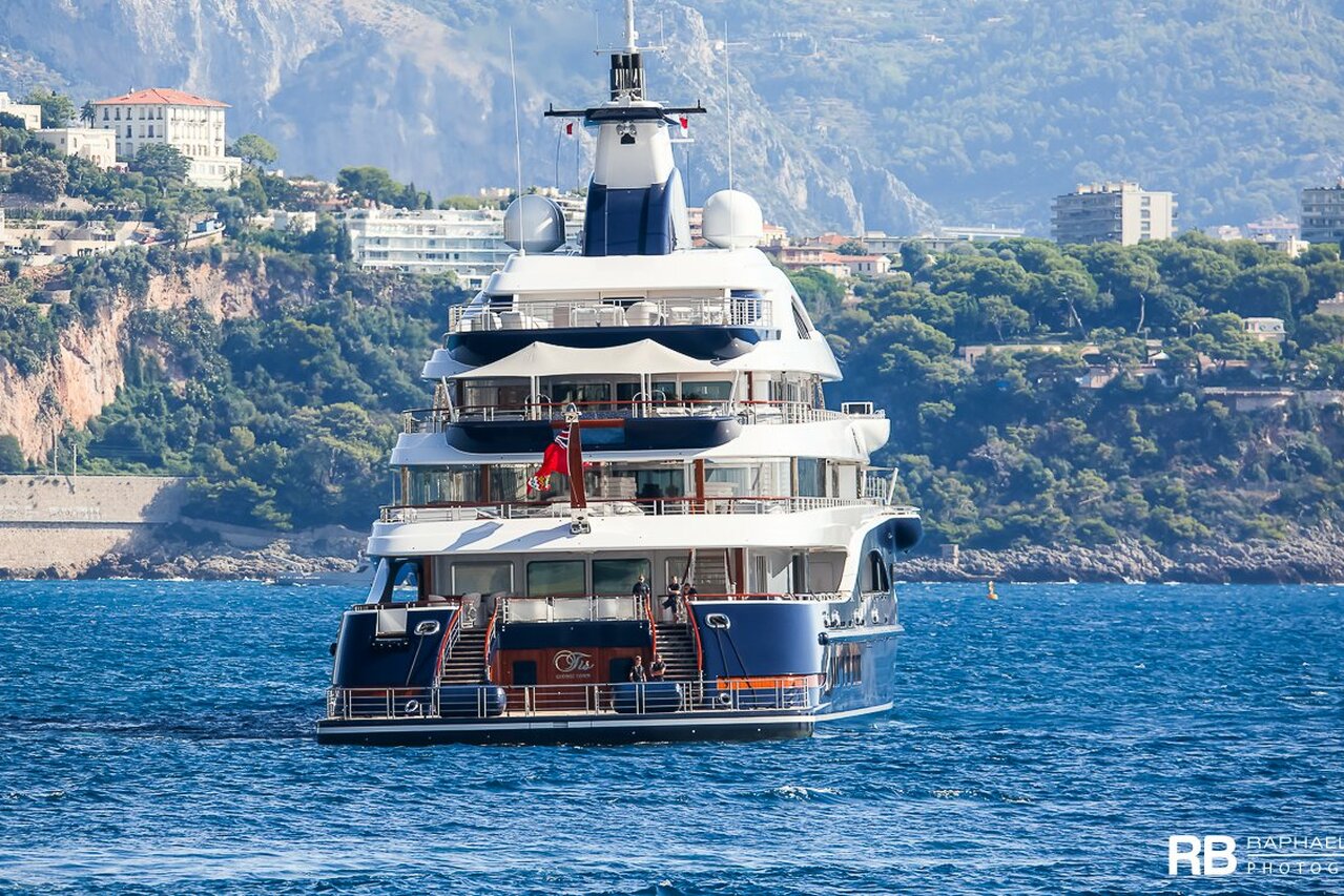 Yacht Lady Gulya (TIS) – 111 m – Lurssen