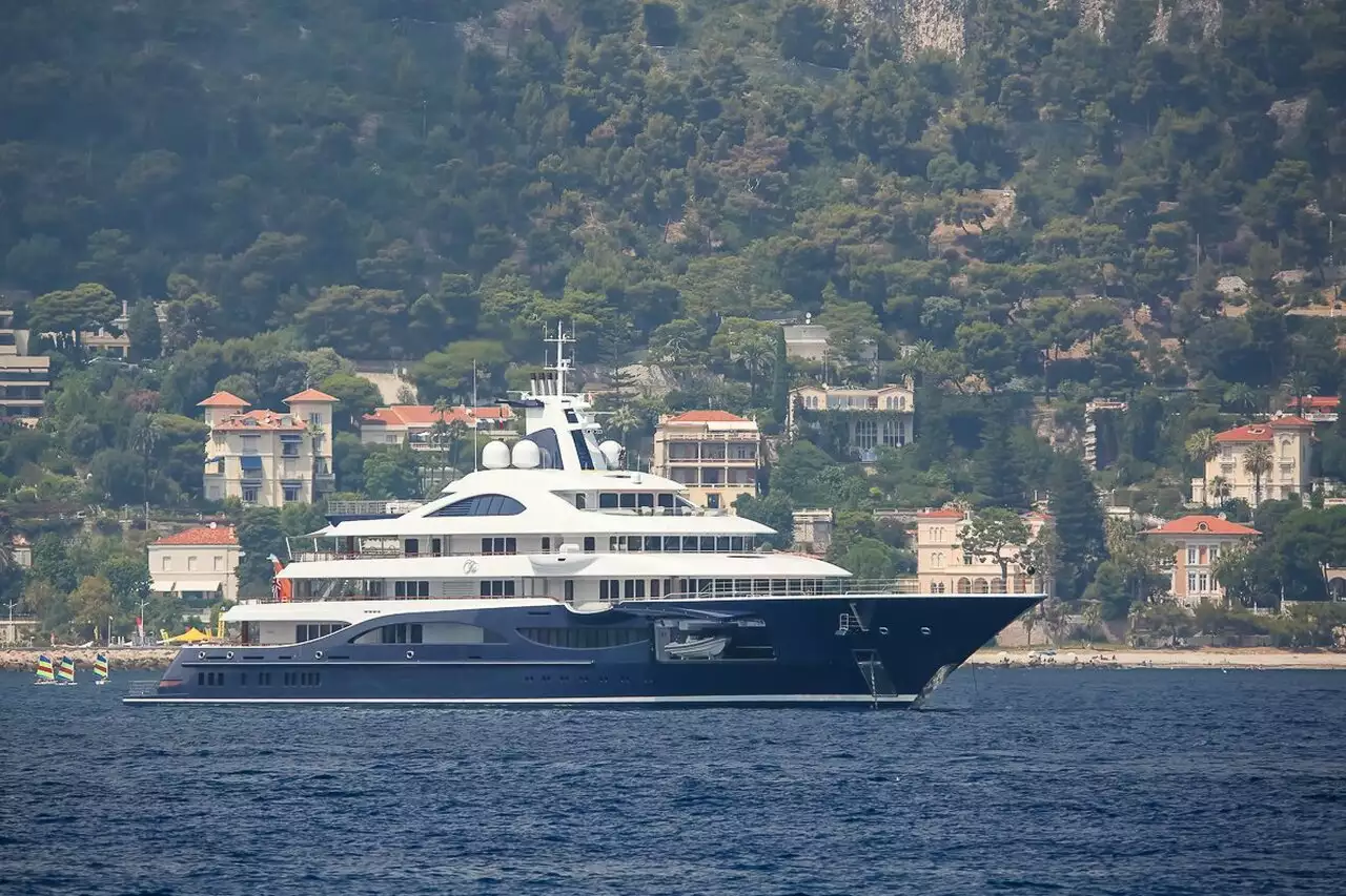 yate Lady Gulya (TIS) – 111m – Lurssen