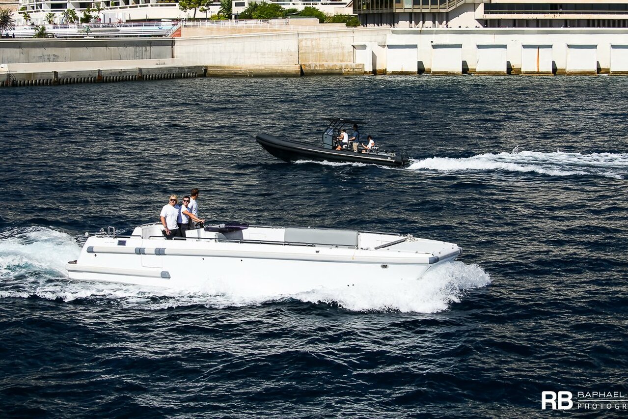 TT Valérie (Péniche de Débarquement) - 10m - Royal Denship