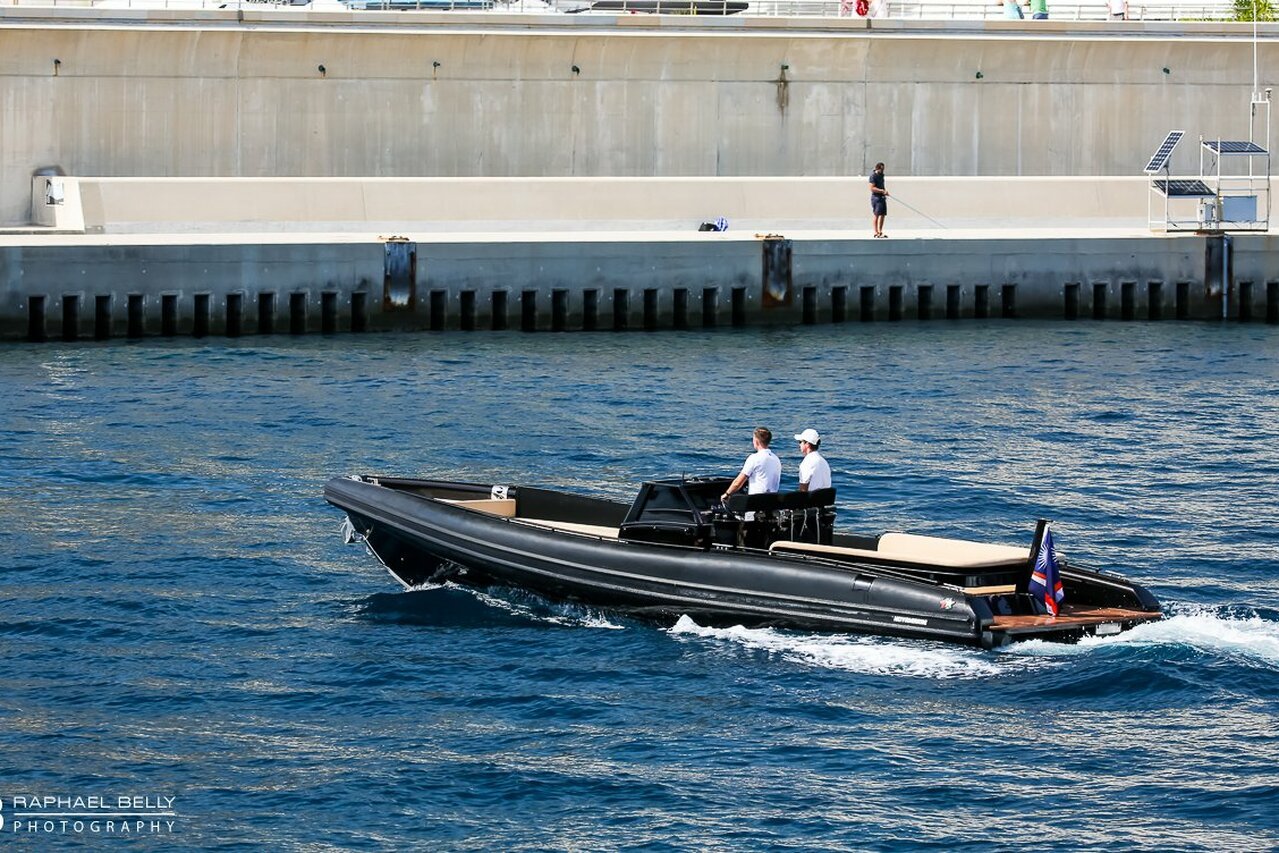 Taha'a (Tender to IJE yacht – Black Shiver 120) – 12,65m – Novamarine