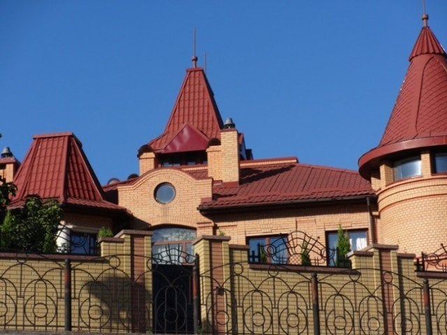 Viktor Medvedchuk house 