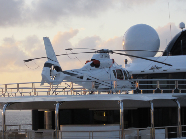 A7-HMD - Emir do Qatar - helicóptero Katara