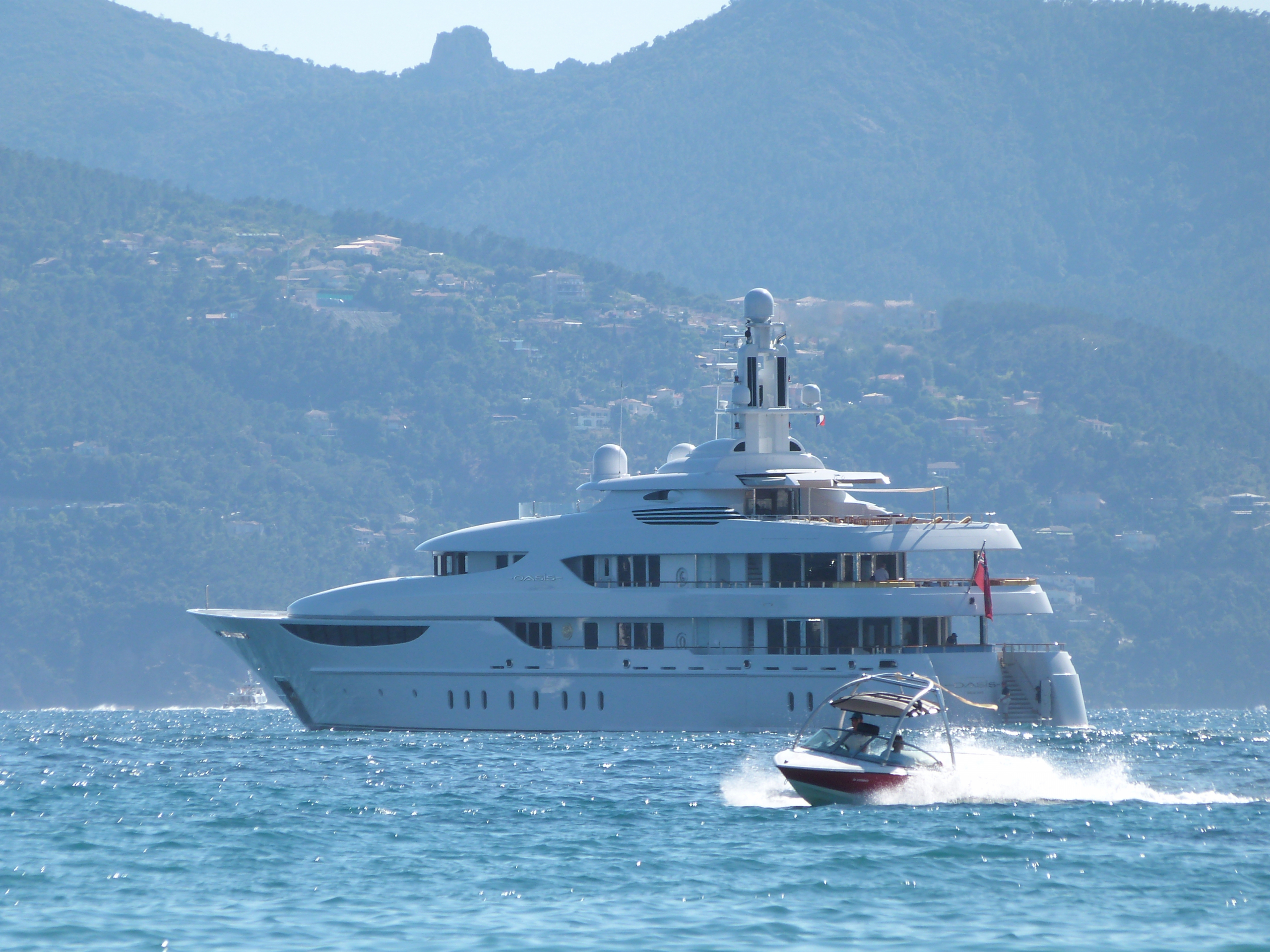 Yacht OASIS • Lurssen • 2006 • Propriétaire Gilberto Benetton