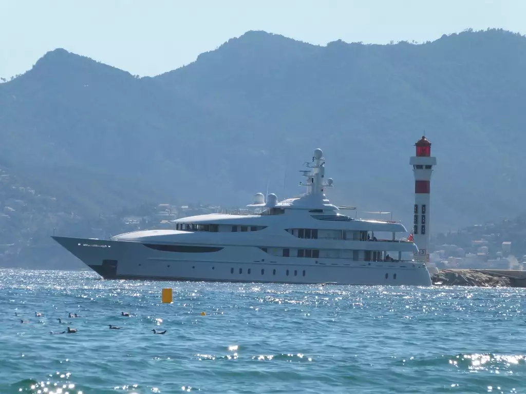 Yacht OASIS • Lurssen • 2006 • Propriétaire Gilberto Benetton