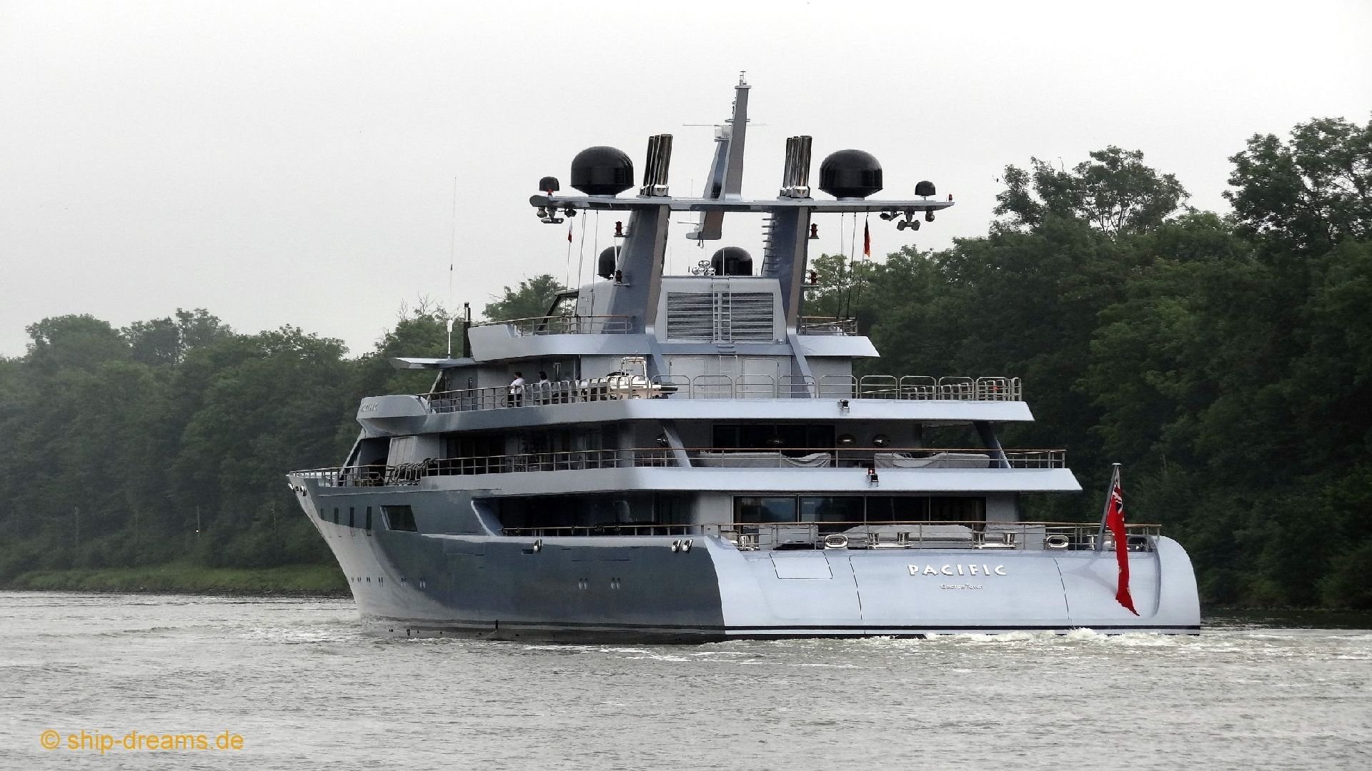 Yacht du Pacifique - Lurssen - 2010 - Leonid Mikhelson