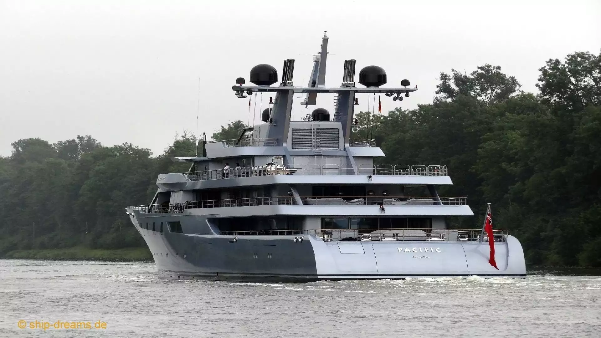 Yacht del Pacifico - Lurssen - 2010 - Leonid Mikhelson