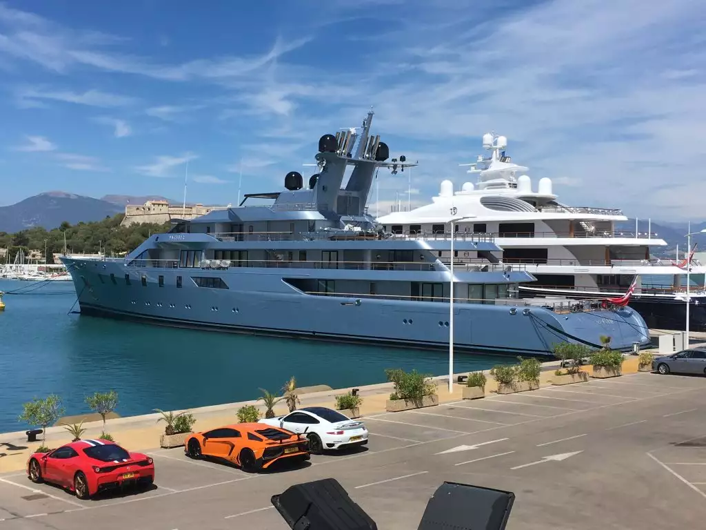 Yacht du Pacifique - Lurssen - 2010 - Leonid Mikhelson