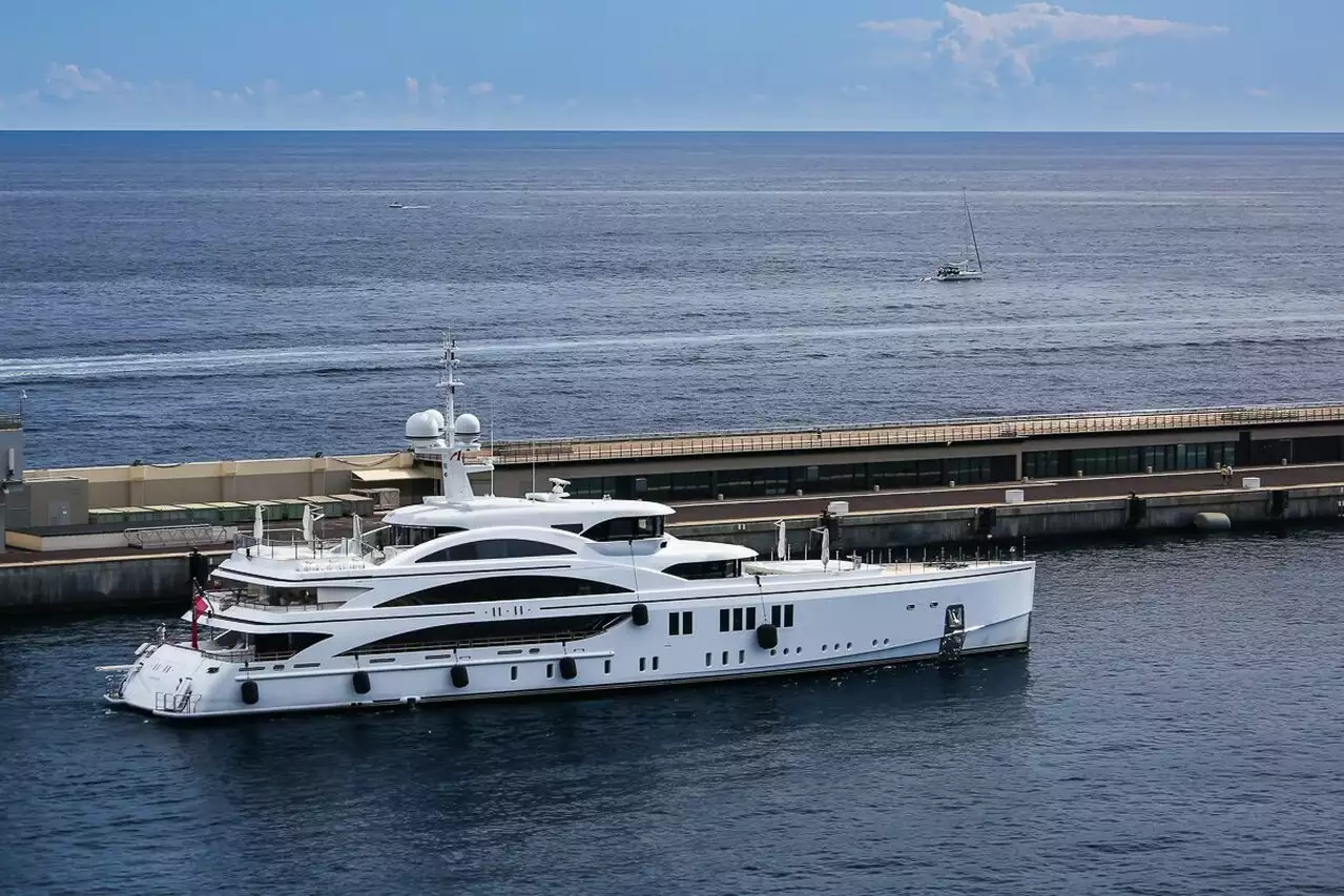 11-11 Yat • Benetti • 2015 • Sahibi Nick Candy