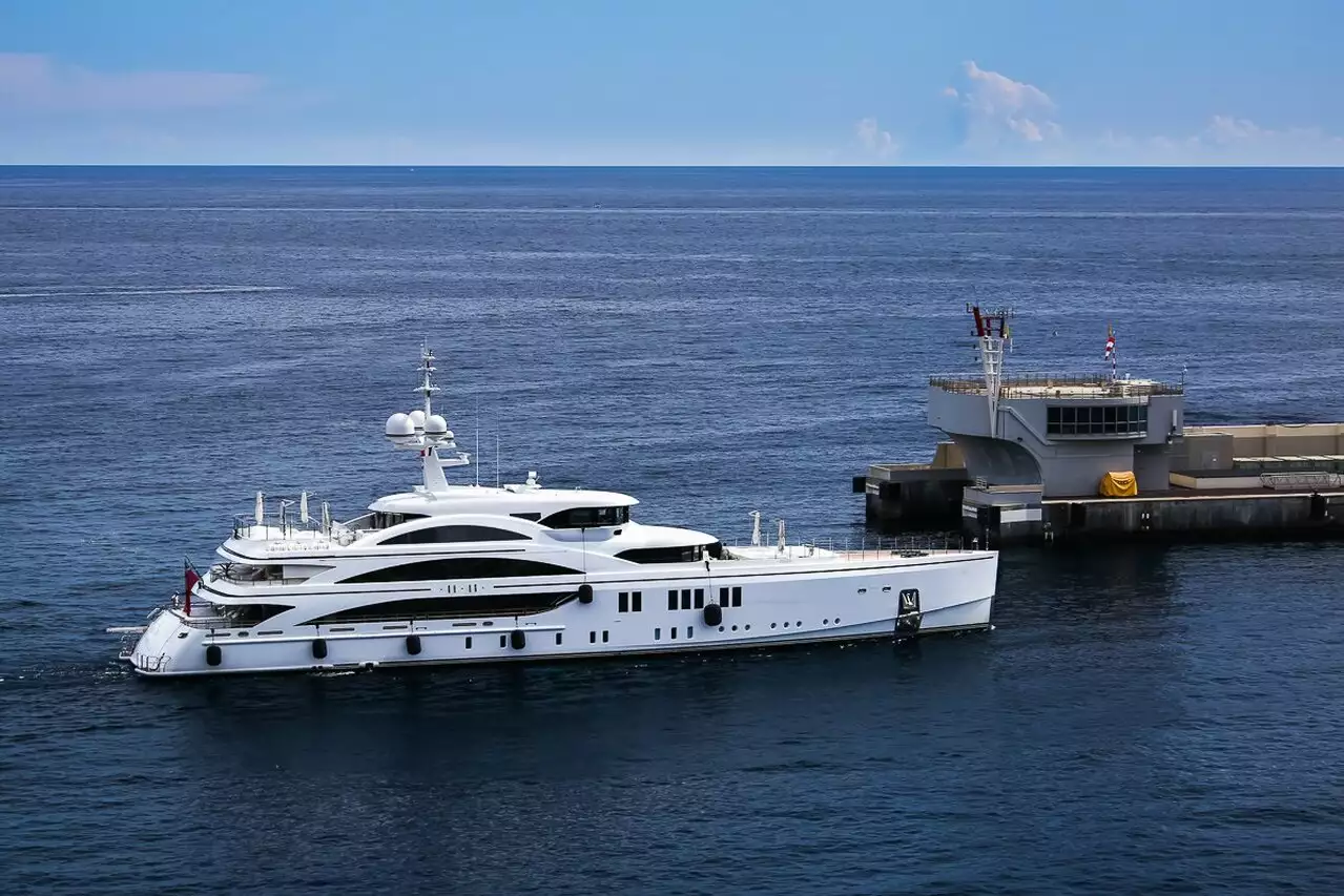 11-11 Yacht • Benetti • 2015 • Proprietario Nick Candy