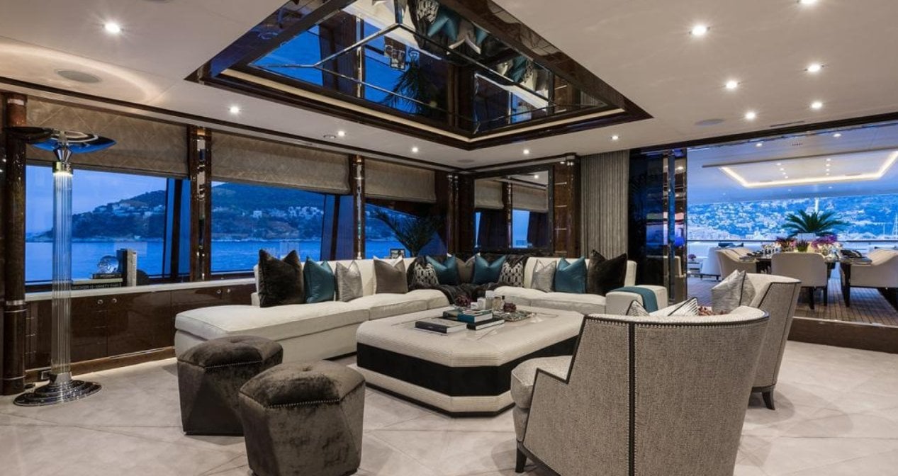 Innenausstattung der Benetti Yacht SOUNDWAVE