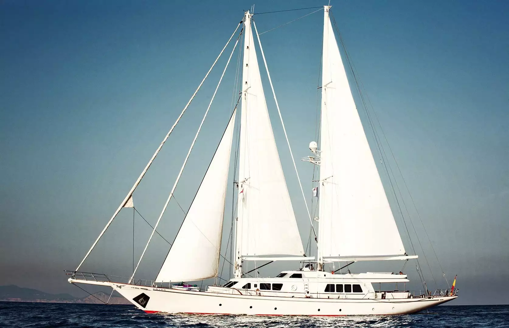 sailing yacht Aiglon