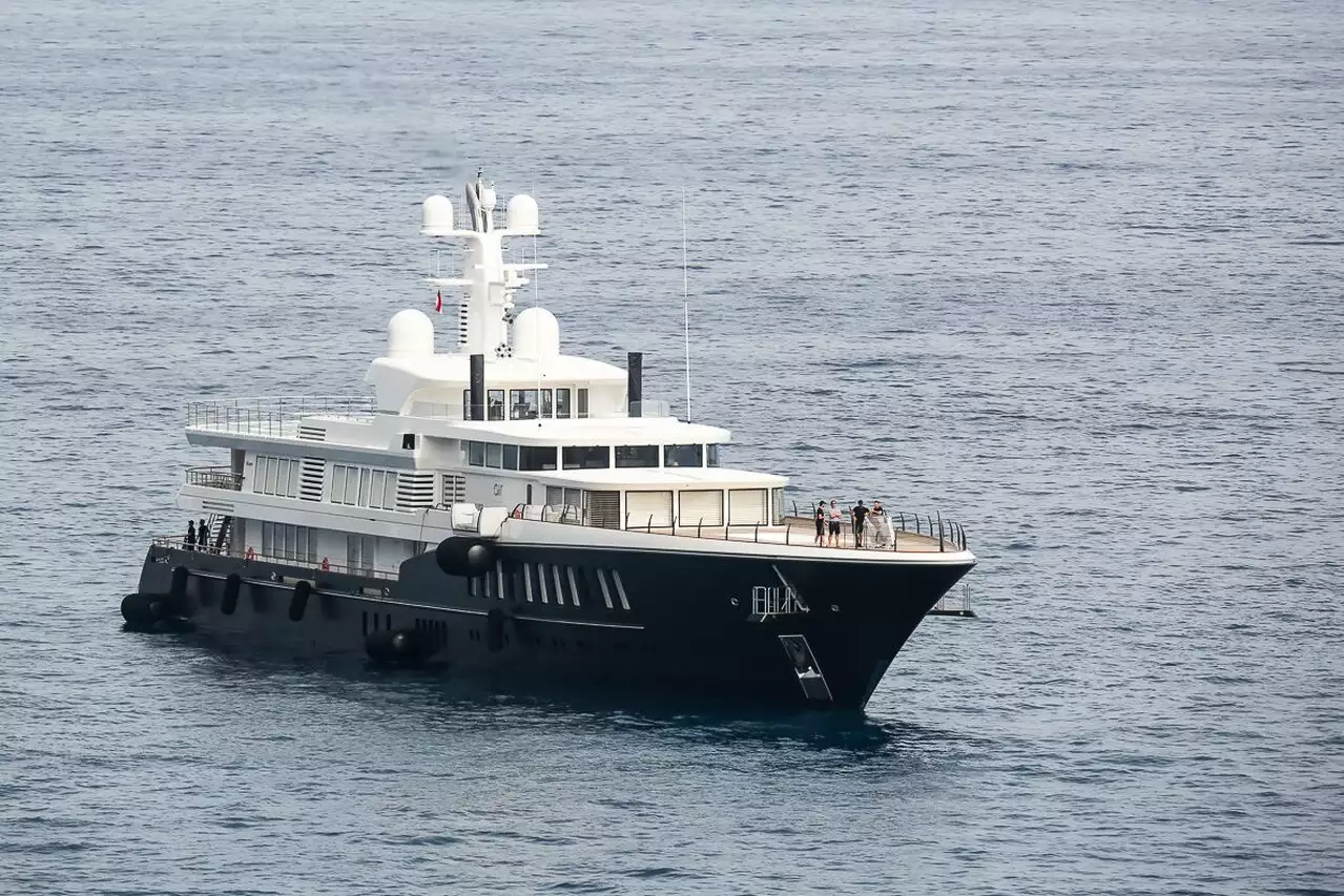 Yat Air – 81m – Feadship – Perfetti