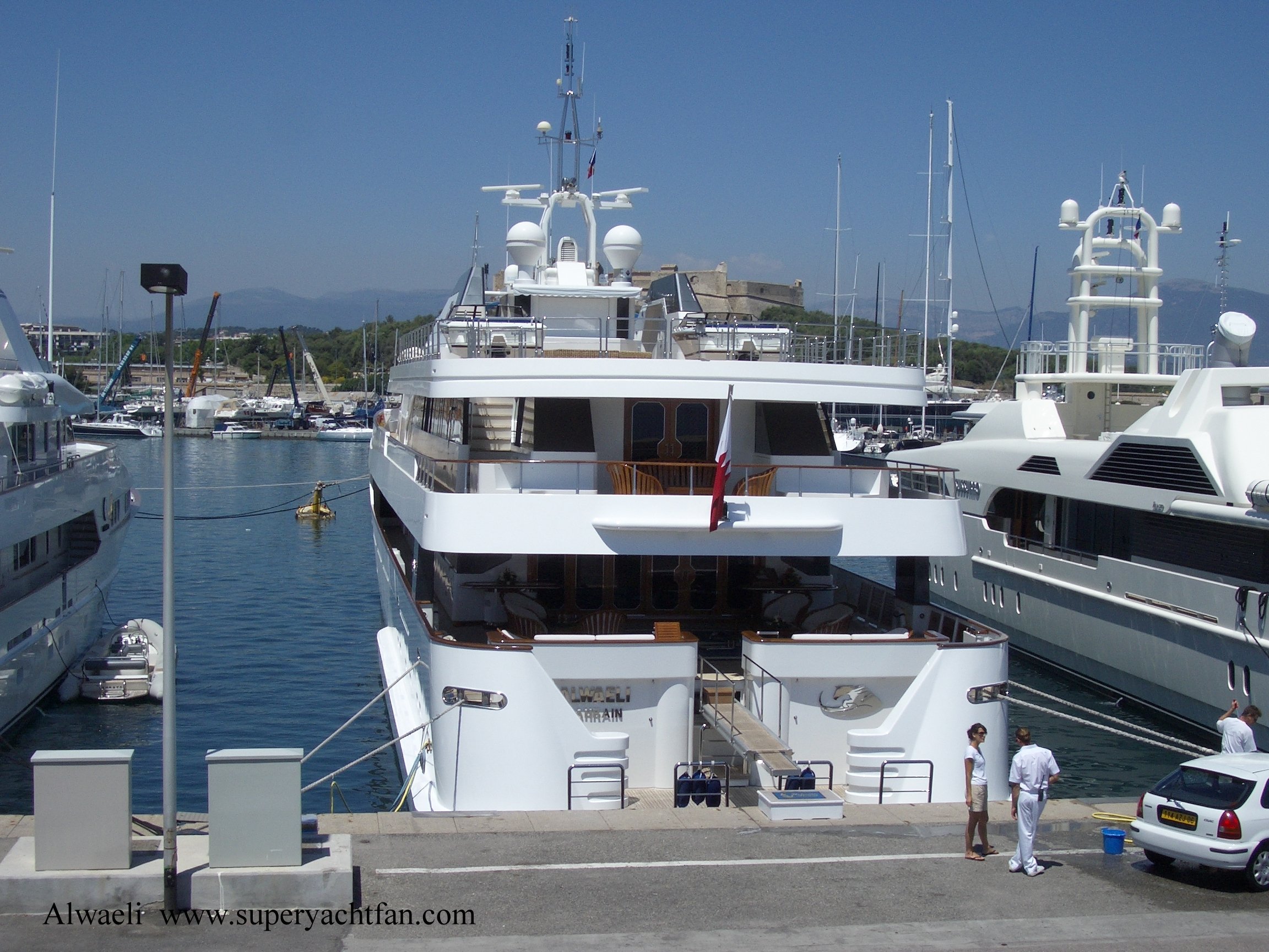 ALWAELI Yacht • CRN • 1991 • Eigenaar King of Bahrein