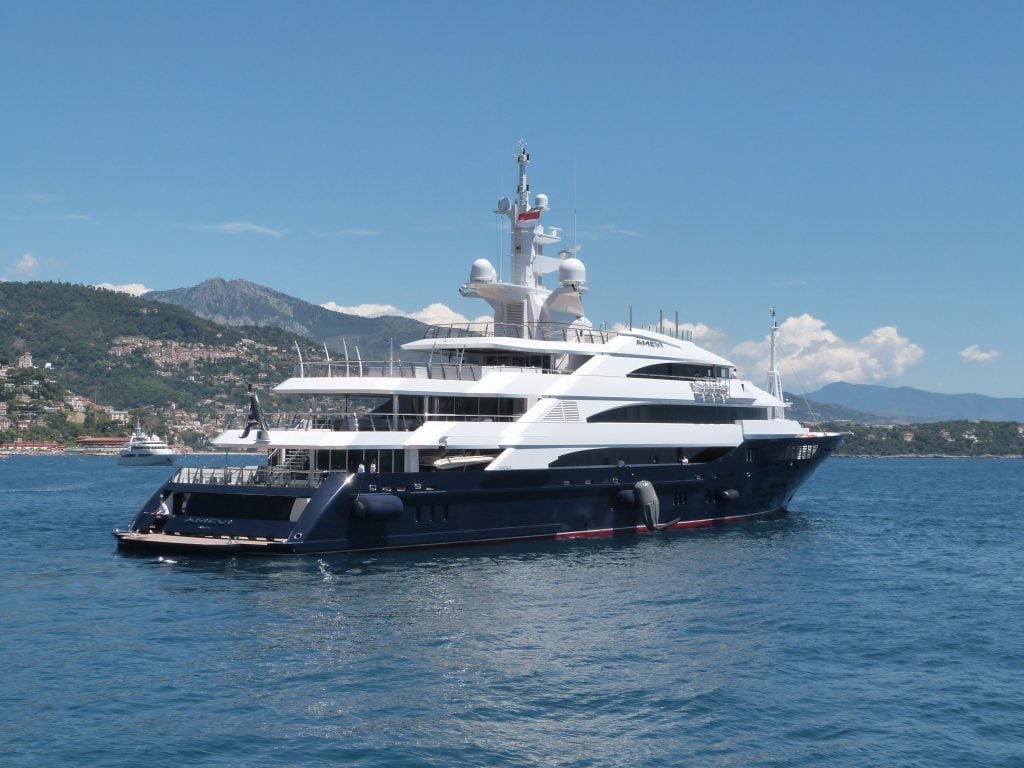 lakshmi mittal new yacht