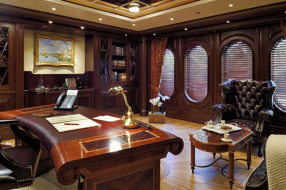 Yacht Anna  intérieur