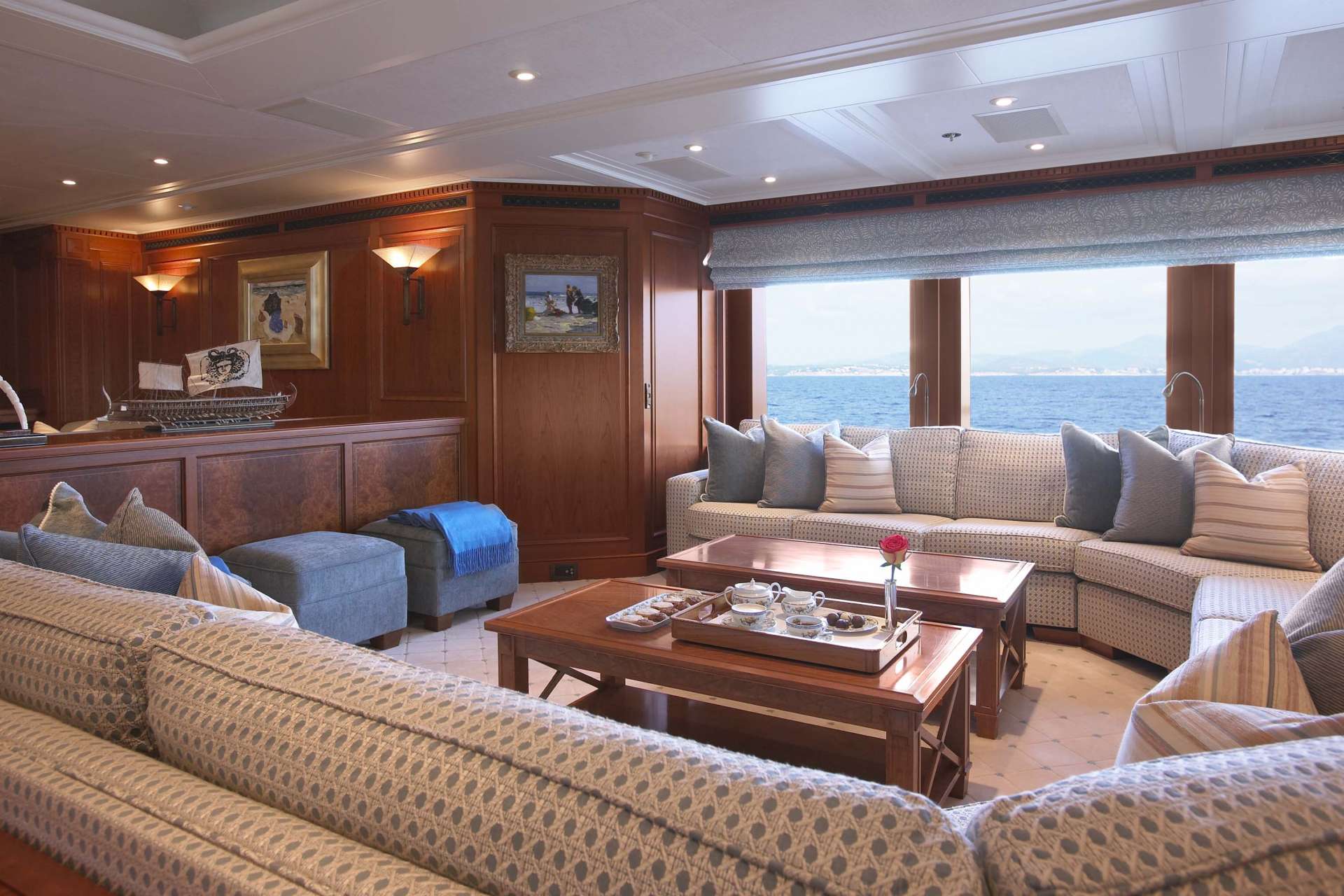 yacht Archimedes interior