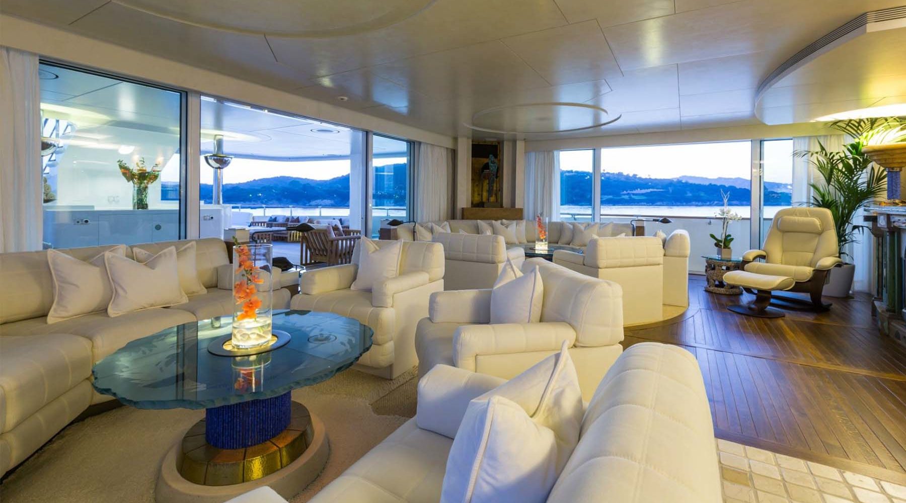 yacht Coral Ocean  intérieur