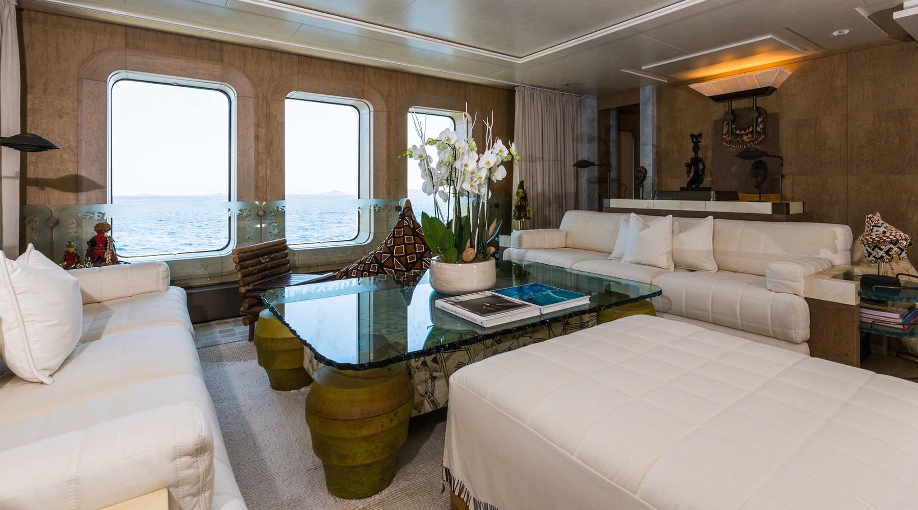 yacht Coral Ocean interior