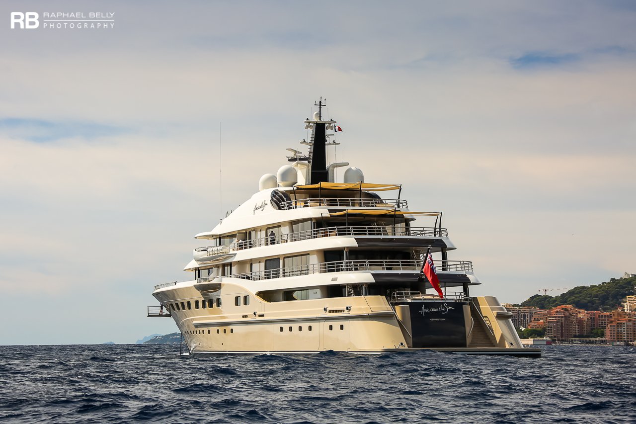 Yacht Here Comes The Sun – 83m – Amels – Alexander Dzhaparidze